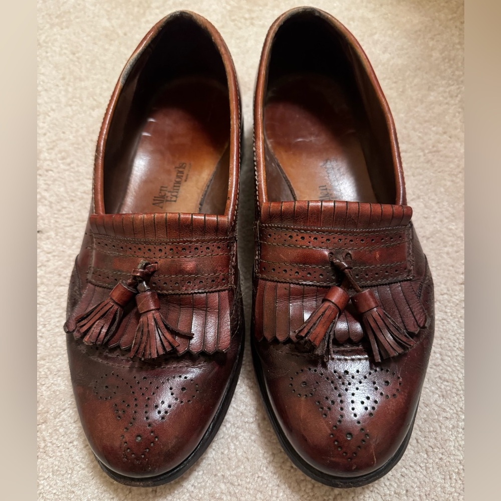 Allen Edmonds Bridgeton Chili Tassle Loafer With Kiltie & Brogue 10 1/2